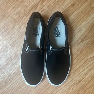 New without tags, never worn, women’s slip on vans size 10